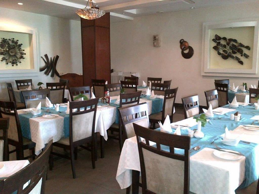 Sunrise Apartment Resort & Spa 몸바사 외부 사진